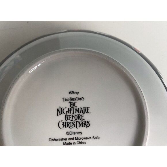 Nightmare Before Christmas Jack Skellington And Zero Ceramic Large Serving Bowl - Picture 10 of 12